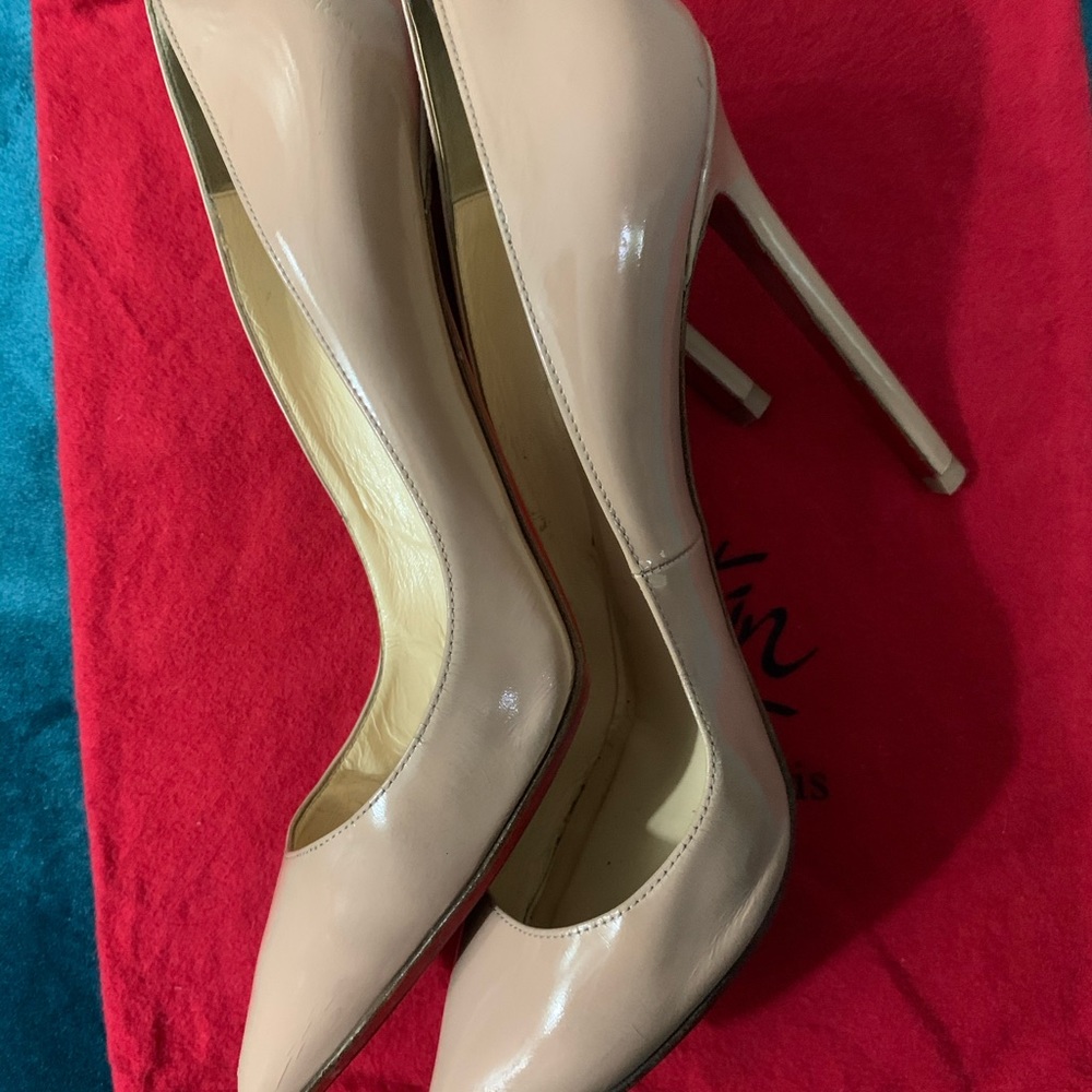 Authentic Patent Christian Louboutin Pigalle 120 - Picture 3 of 5
